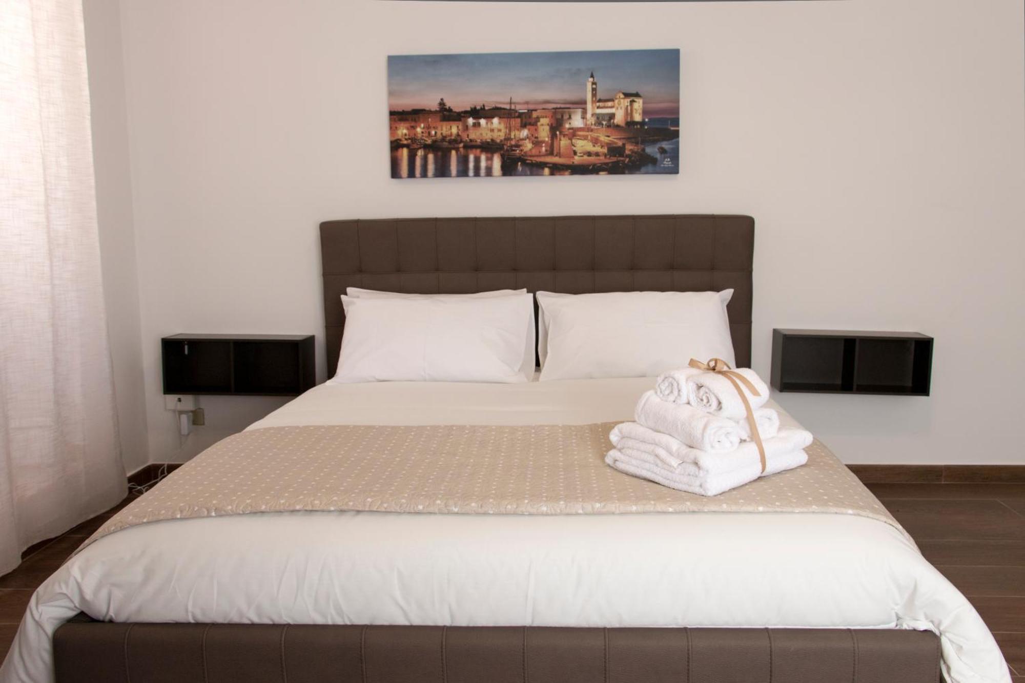 B&B Montebello Трани Екстериор снимка
