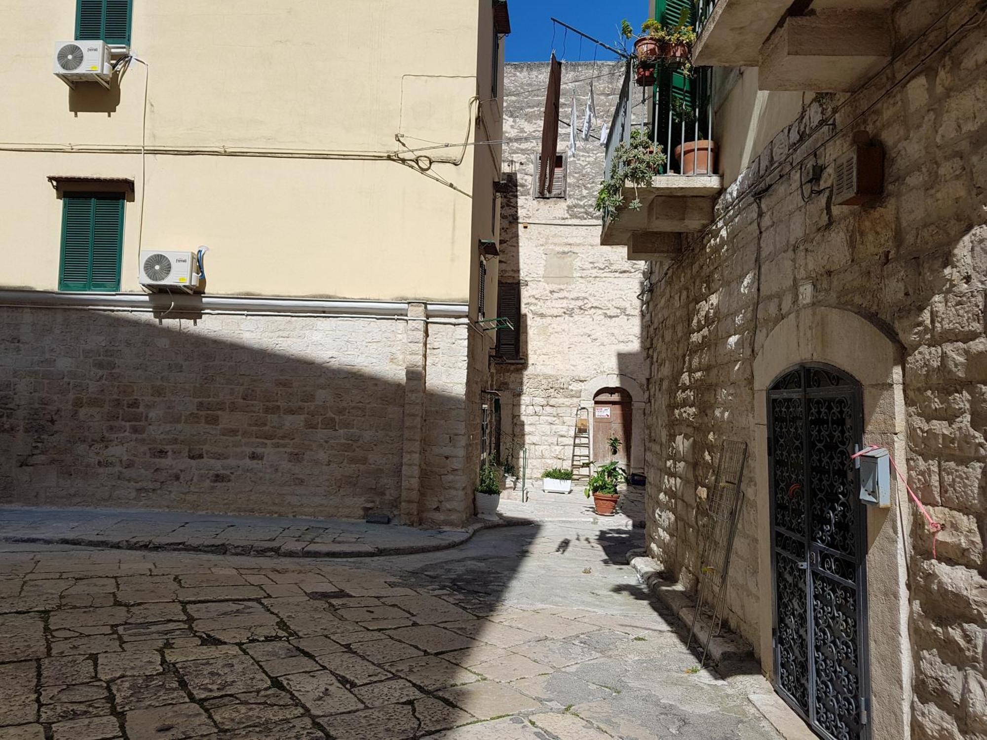 B&B Montebello Трани Екстериор снимка