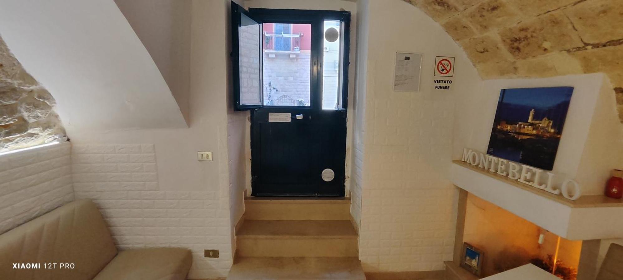 B&B Montebello Трани Екстериор снимка