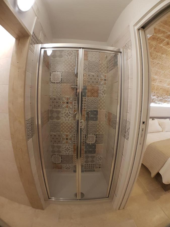 B&B Montebello Трани Екстериор снимка